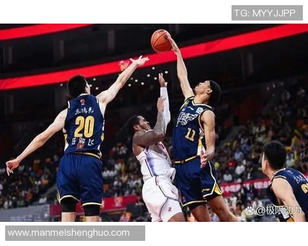 杭州篮球队的力量变革引发热议探索新战术与团队协作的未来发展